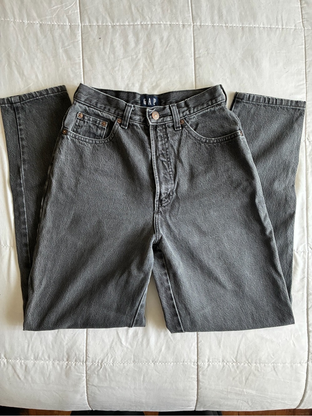 Vintage GAP Women's High-Rise Washed Charcoal Jeans